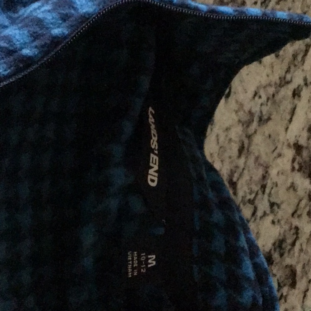Blue abstract fleece never worn